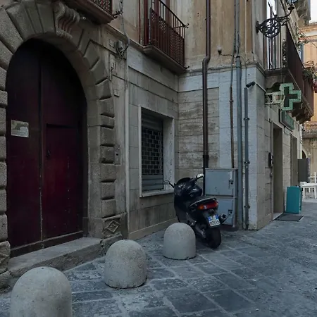 Angels'Home Raffaello Pizzo  Buitenkant foto